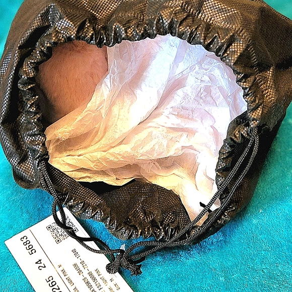 Faux Fur Slippers  *Shoe dazzle - Picture 11 of 12